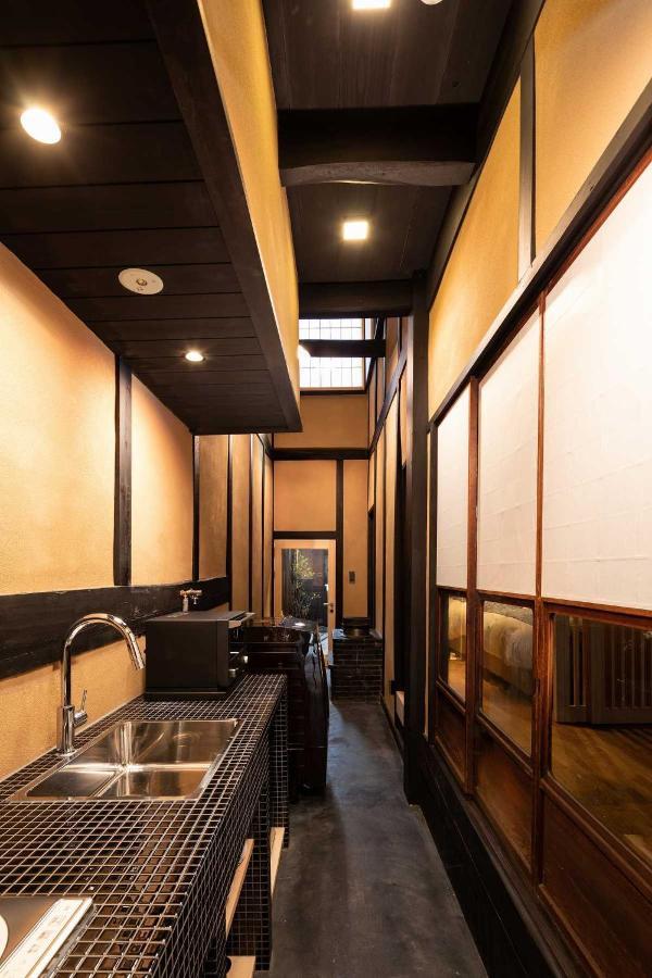 Tsumugi Hachijominamotocho Apartment Киото Екстериор снимка